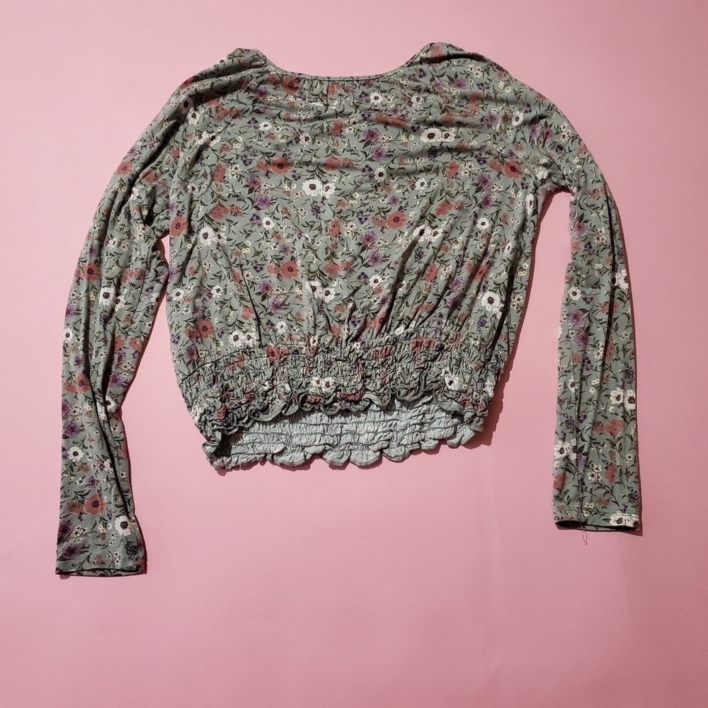 American Eagle Knit Floral Flower Ruched Crop Top Cottagecore Spring - Picture 4 of 5